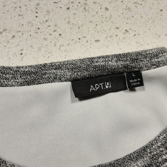 Tunic Top - Picture 4 of 4